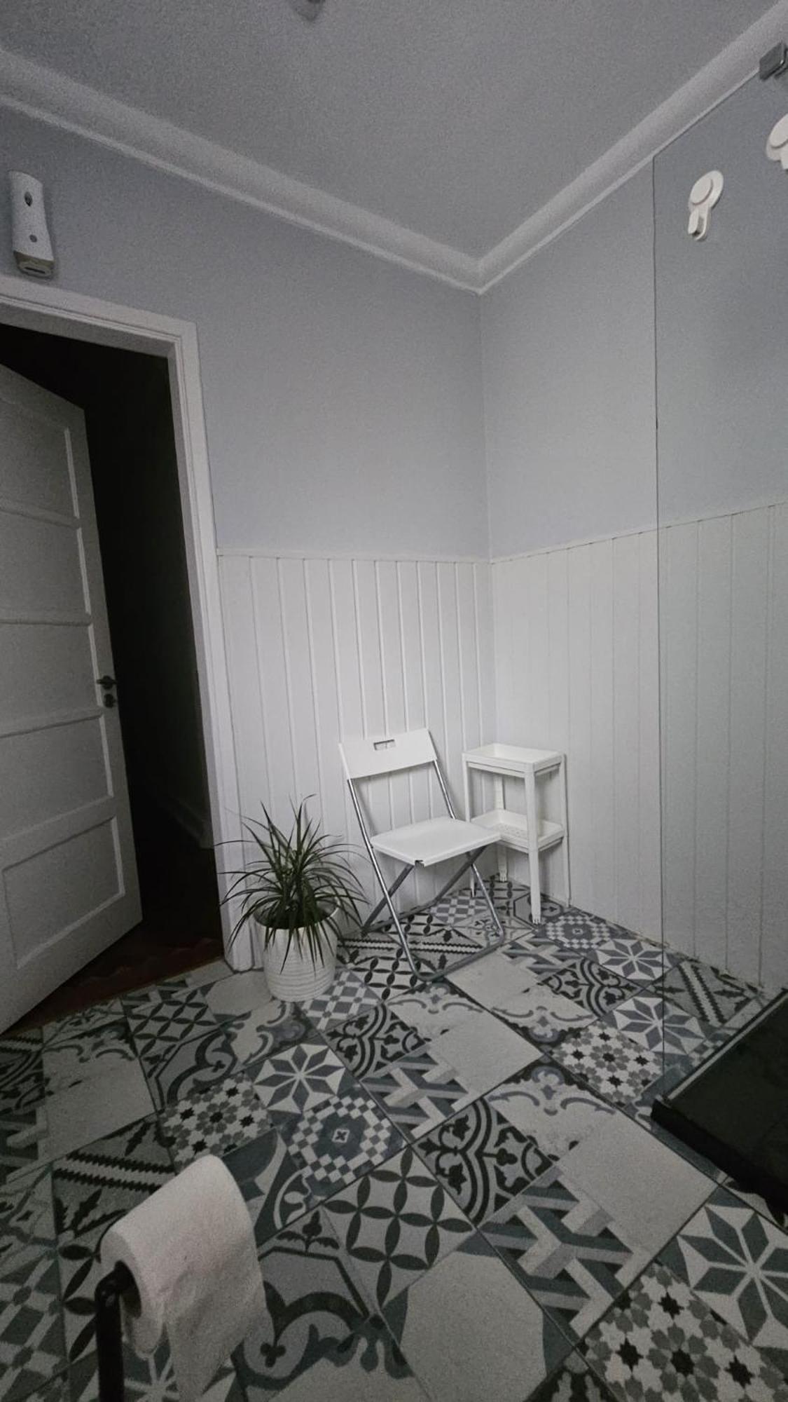 Habitacion Privada Para 3 Grande Con Balcon リスボン エクステリア 写真