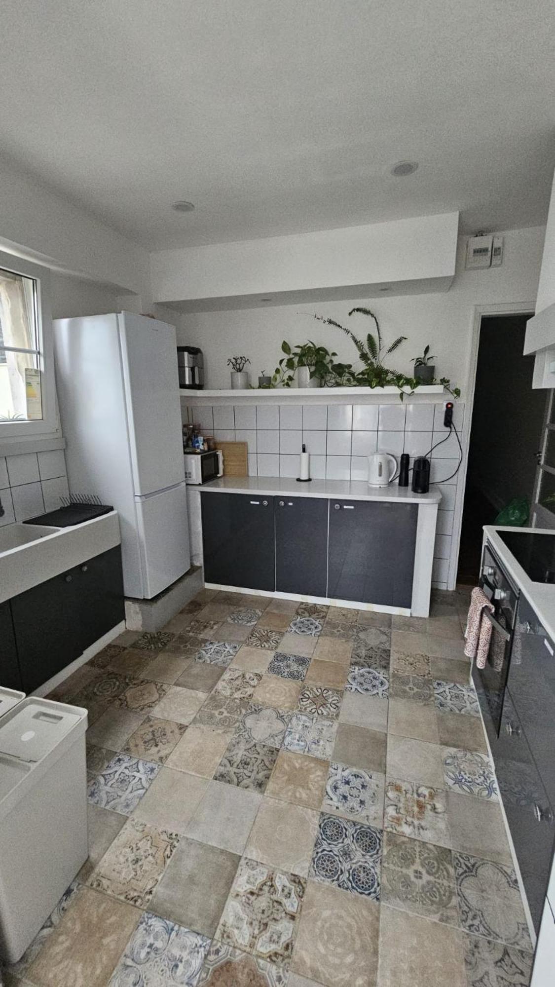 Habitacion Privada Para 3 Grande Con Balcon リスボン エクステリア 写真